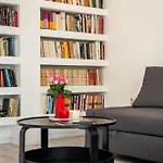Nora - Modern Cozy With Free Parking And Terrace Apartamento