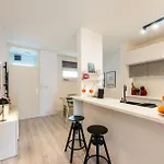 Apartamento Nora - Modern Cozy With Free Parking And Terrace