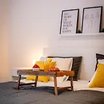 Apartamento Nora - Modern Cozy With Free Parking And Terrace