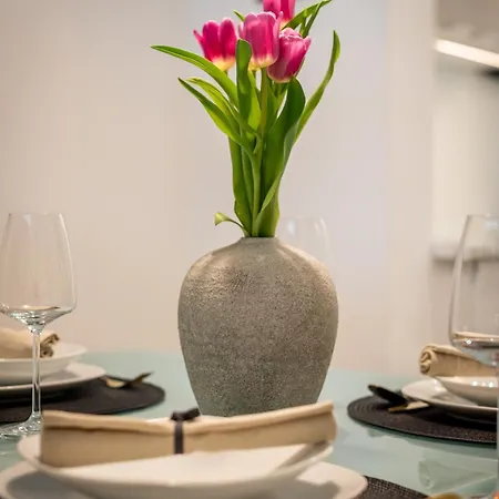 Nora - Modern Cozy With Free Parking And Terrace Задар