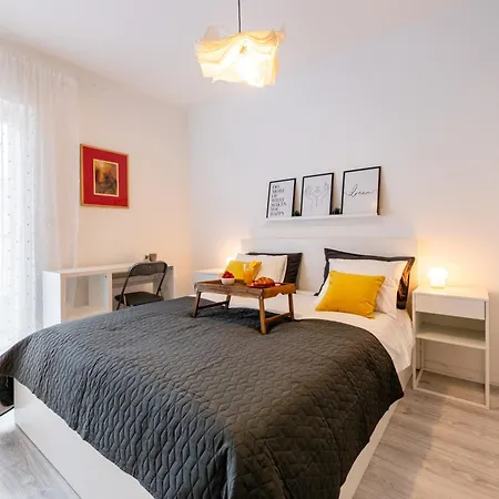 Nora - Modern Cozy With Free Parking And Terrace Апартаменты Задар