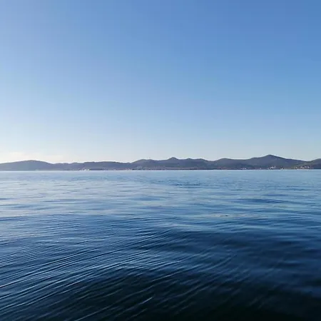 아파트 Nora - Modern Cozy With Free Parking And Terrace