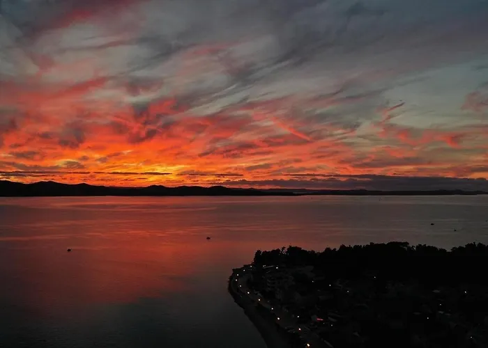 דירה Nora - Modern Cozy With Free Parking And Terrace *