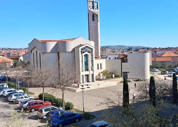 Nora - Modern Cozy With Free Parking And Terrace *