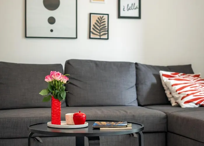 Nora - Modern Cozy With Free Parking And Terrace דירה