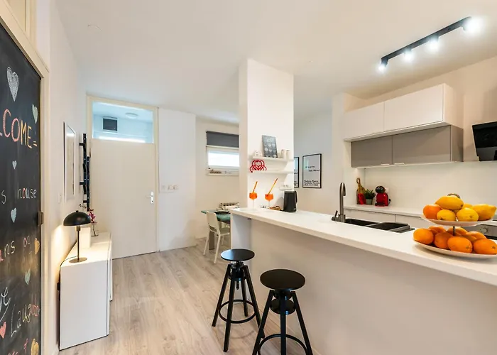 Apartman Nora - Modern Cozy With Free Parking And Terrace